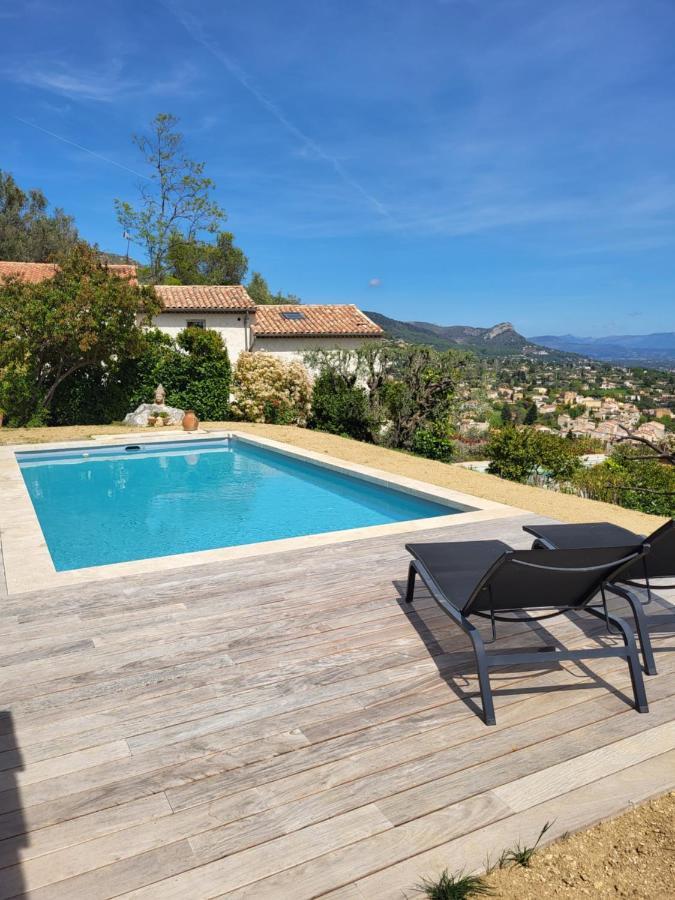 Bed and Breakfast La Tourrette Tourrettes-sur-Loup Exteriér fotografie