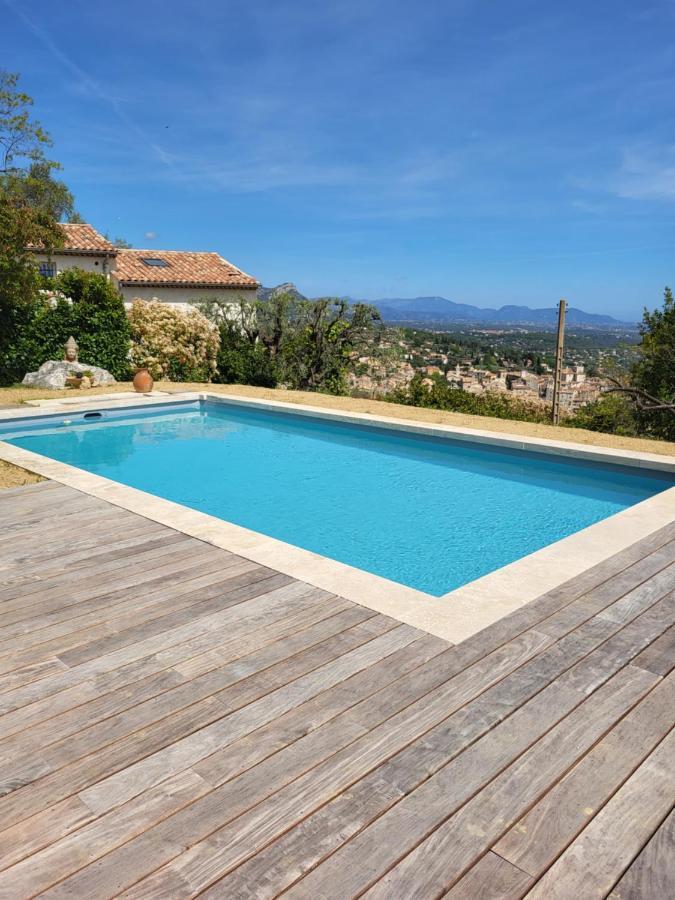 Bed and Breakfast La Tourrette Tourrettes-sur-Loup Exteriér fotografie